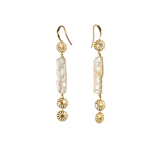18K Gold and Biwa Pearl Blossom Dangle Earrings